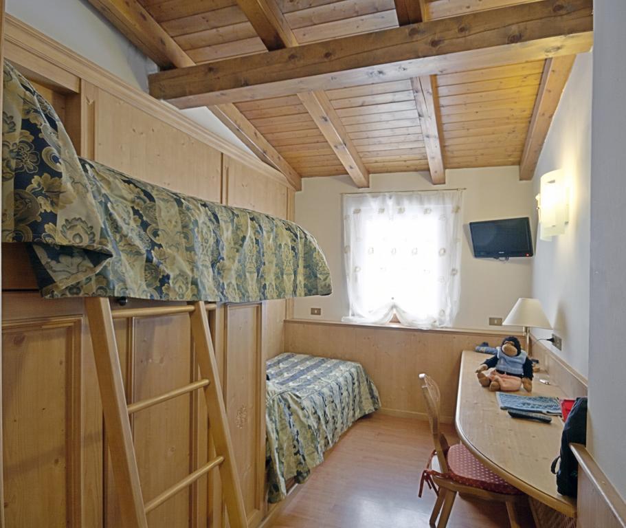 Appartamenti Barisetti Cortina dʼAmpezzo Chambre photo